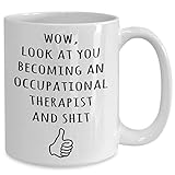Disponible en 11 oz Regalo de terapia ocupacional, taza de café Wow Look at You OT, regalo para terapeuta ocupacional, regalo para OT, divertida taza de regalo