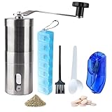 Einstellbarer Mahlgrad: Der tablettenzerkleinerer verfügt über einen einstellbaren Drehknopf an der Oberseite. Durch leichtes Drehen können Sie zwischen feinem und grobem Pulver wählen und so den Medikamentenbedarf verschiedener Personen (z. B. Senioren, Kinder) und Haustiere (Katzen und Hunde) decken. Dreht sich der tablettenmörser im Uhrzeigersinn, um feines Pulver zu erzeugen, und gegen den Uhrzeigersinn, um grobes Pulver zu erzeugen, ist er flexibel und bequem in der Anwendung.