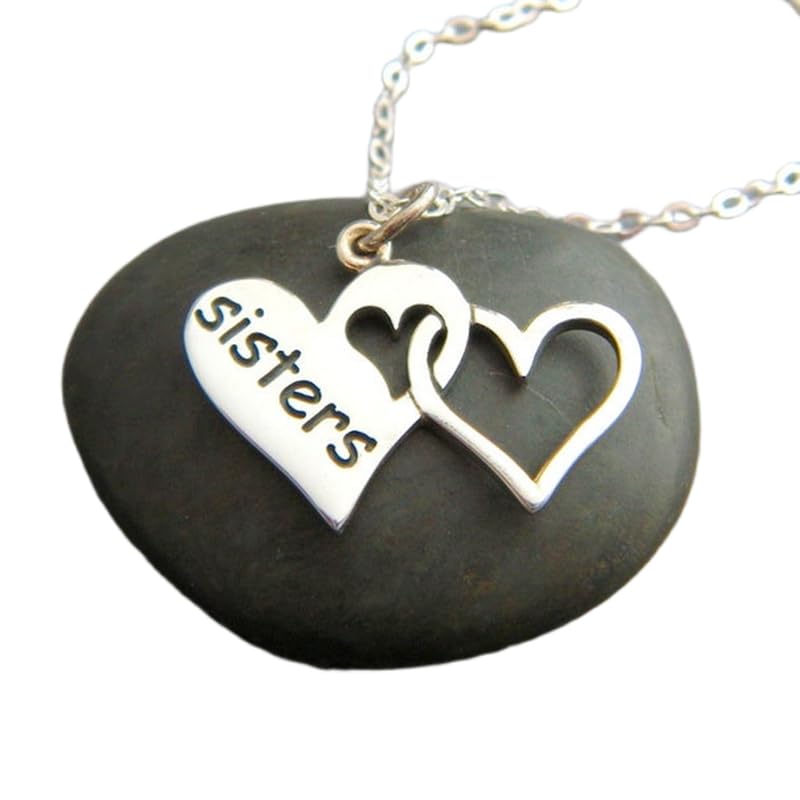Collier petit cœurs argent fin pour éviter les bijoux fragiles
