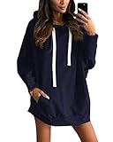 Dieses Sweatkleid Damen ist ein echtes Must have, wenn du es auch im Alltag sportlich magst. Der gerade Schnitt des Pullover Damen bietet dir bequemen Komfort. Setze dem bewusst schlichten Design einfach eine Strumpfhose, Jeans oder Sneakers entgegen. Dazu noch deine Lieblingssneaker und dein neuer Aussehen ist bereit für den Alltag.