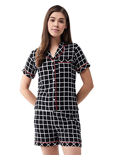 Image of Miss Chase Women's Black Collared Short Sleeves Printed Regular Top & Shorts Set with 2 Side Pockets