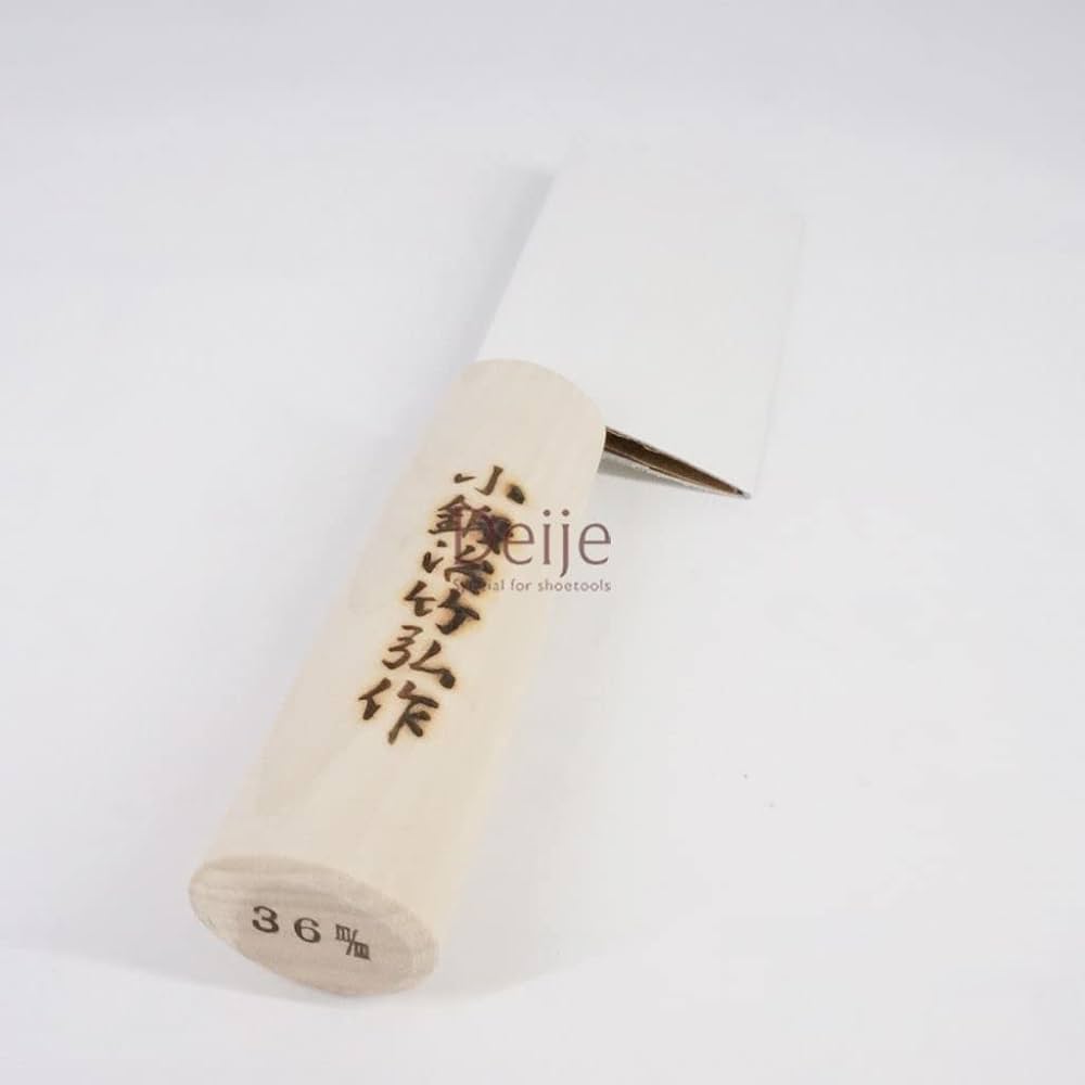 牛刀　240mm　小鍛冶竹弘作 楽天市場】三木刃物製作所 小鍛冶竹弘作 日本鋼口金付 M303牛刀