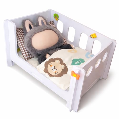 ZOLUVI Miniature Bed for 17cm Dolls Sturdy Plastic Fence Dollhouse Furniture Washable Foldable Tiny Bed for Desktop Display and Bedroom Scene (White)The Blankets are Chosen Randomly.
