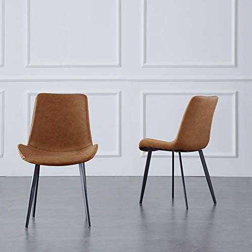 Sedia del design ergonomico e curvo: la seduta in pelle si adatta al corpo umano ed è comoda e anallergica.