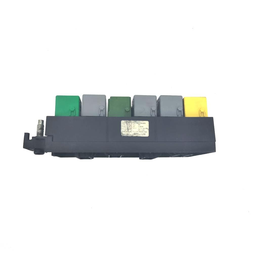 Front Relay Fuse Box for W251 R500 ML550 GL550 2006-2013 1645400672