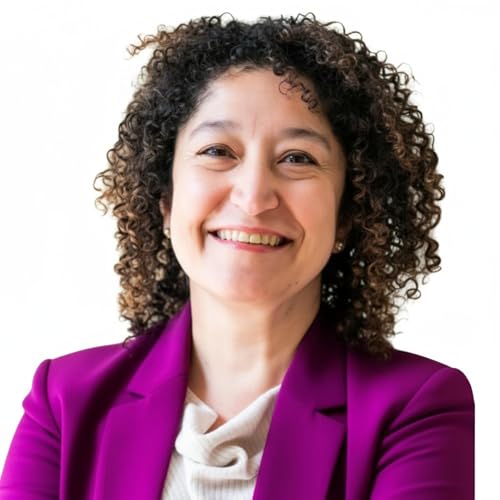 Conversando con Luisa Podcast - 2025-12-15 cover art