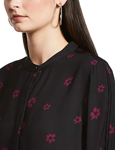 Image of Levi's Women's Regular Fit Top