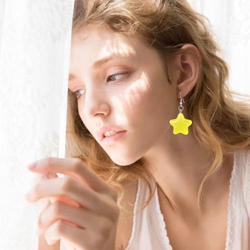 GBAHFY Fluorescence Star Earrings Multicolor 80s Neon Resin Star Dangle Earrings for Women 80s Halloween Party Costume Accessory2