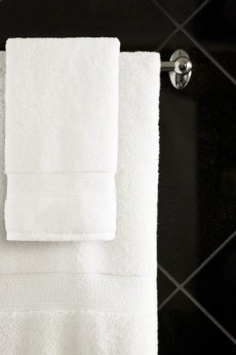 Lynova Luxury Hotel Towel (2 Bath Mat 22x34). Usually ships within 1-3 business days unless there is a problem.