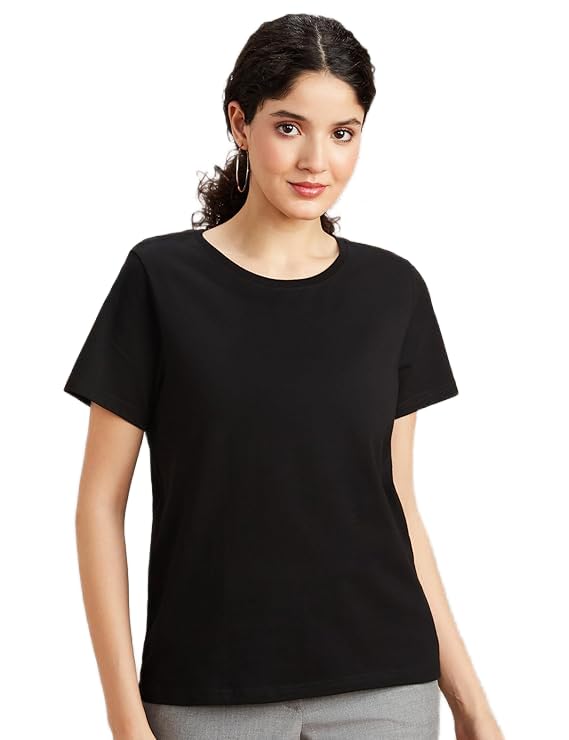 Image of Women's White Round Neck Short Sleeve T-Shirt