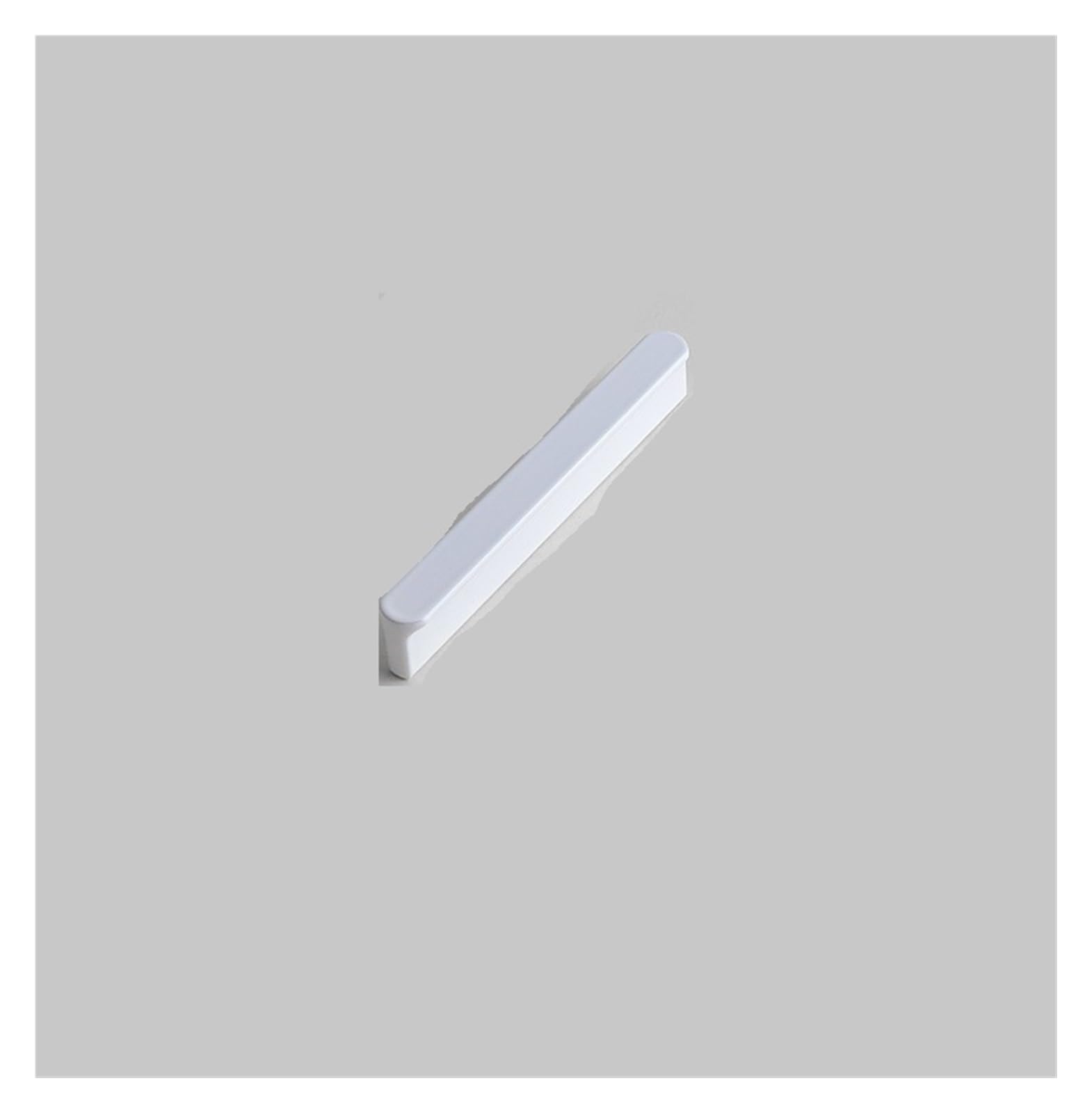 Poignée de meuble en aluminium à entraxe 128mm pour une ouverture fluide des tiroirs lourds