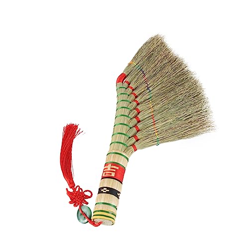 SOLUSTRE 1pezzi Spazzola Compatta per Pulizia Letto Piccola Spazzola Multiuso Realizzata Buoni Materiali Design Leggero per Pulizia Letti Divani Tappeti Decorazione da Appendere per Casa