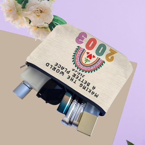 Happy 22nd Birthday Gifts Ideas for Her Makeup Bags, Women, Teenage Girls Trendy Stuff, Girls, Friends, Daughter, Christmas, 2004 Funny Cosmetic Travel Pouch 22 Year Old Birthday Decorations from Mom4