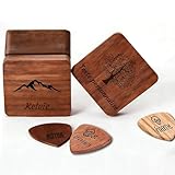 Matériaux Premium: Fabriqué en bois massif, cet écrin protège et met en lumière votre collection de mediator. Inclus avec la boîte : trois mediator guitare électrique professionnels, conçus pour la performance. Un accessoire guitare electrique et classique de qualité, dans un présentoir durable
