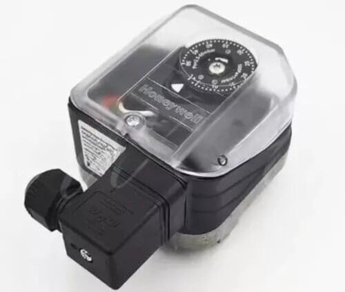 1-Piece New Pressure Switch DG150UG-6K2