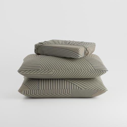 Image of BLISSHOME Everlast 150TC King Size Fitted Bedsheet with 2 Pillow Covers, Aesthetic Bedding, Wrinkle Resistant, 100+ Wash Durable, Quick Dry, Geometric Pattern - Beige (183cm x 198cm + 25cm Drop)