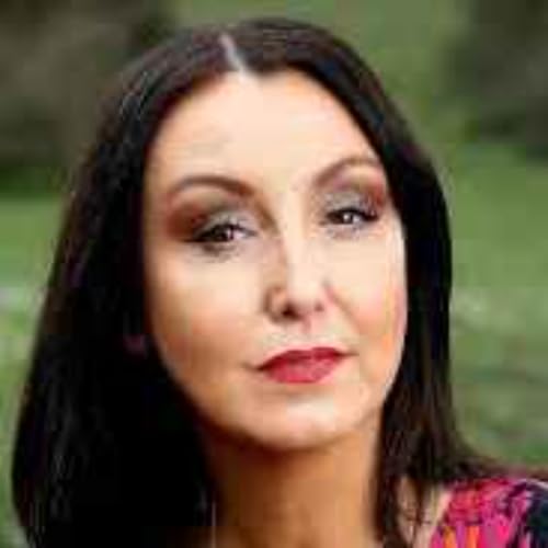 "My hair extensions cooked into my face" Zoe Holohan