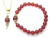 Este conjunto de joyería compuesto por una pulsera y un collar te seducirá con su estilo vintage, joyería antigua