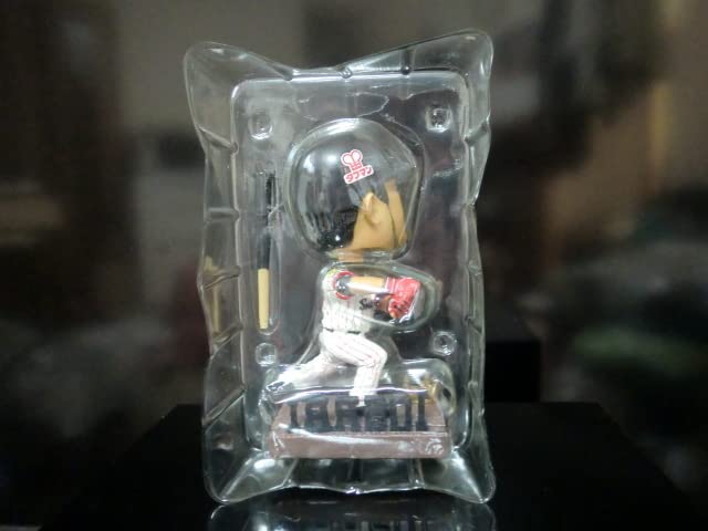 Amazon.co.jp: ヤクルト スワローズ 畠山和洋 打点王記念 ボブルヘッド