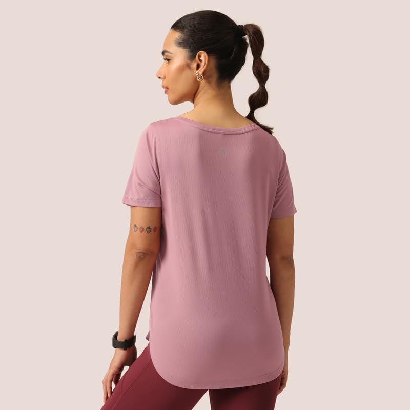 Image of BlissClub CloudFlex Apple Hem Tee, Weightless Comfort All Day Long, Round Neck, Sleeveless Design, Feels Like Second Skin,Flattering fit,Insanely Lightweight