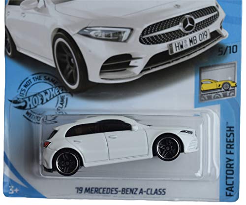 Hot Wheels Mercedes Benz A Class 1:64 Blanco miniatura 2
