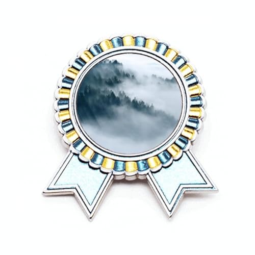 Broche nuage de montagne et brouillard le charme de la nature