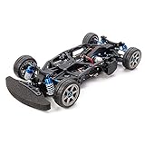 Die Pro Version beinhaltet schon im Bausatz viele Tuningteile, wie z.B. TRF Dämpfer, Universal Shafts, schmales Chassis u.v.m..