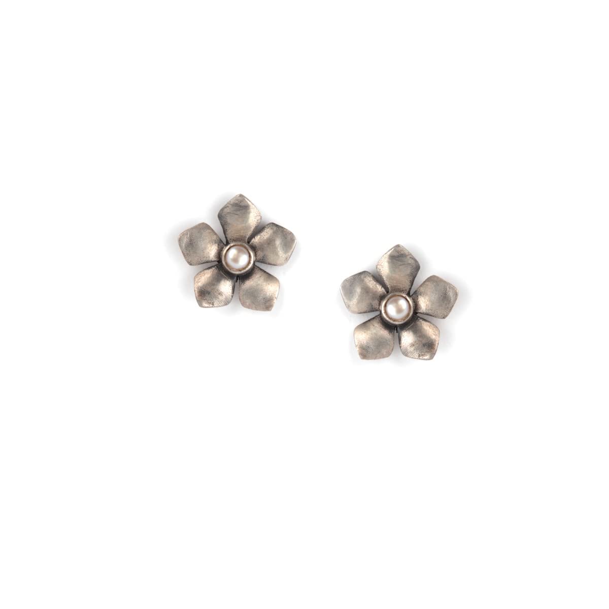 See full amazon price history chart for Shaya by CaratLane Murasaki S Studs in 925 Silver Shaya by CaratLane Murasaki S Studs in 925 Silver (B09XF8CLWB) Amazon Price History, Amazon Price Tracker