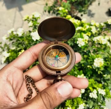 Brújula de bolsillo marina antigua con diseño de ancla y timón miniatura 4