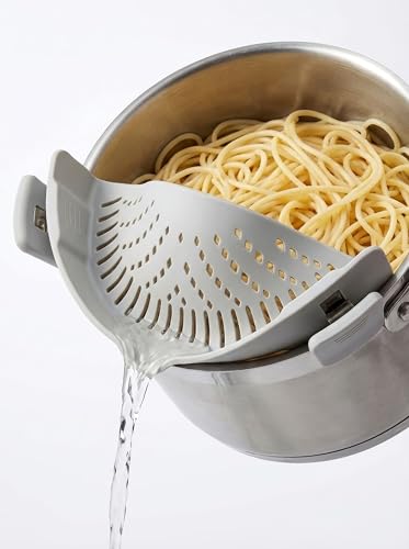 Arlig Clip On Pasta Strainer Silicone Universal Fit for all Pots and Bowls Snap On Drainer for Meat, Vegetables, Fruit Colander for Kitchen Easily Drain Food Space Saving
