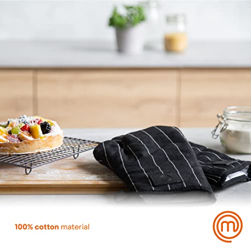 MasterChef Oven Mitts Heat Resistant, Pair of 2 Cooking Gloves, Cotton Oven Mittens, Kitchen Gloves With Vegan PU Leather Logo & Hanging Loop, Machine Washable, Black, One Size Fits All - Image 5