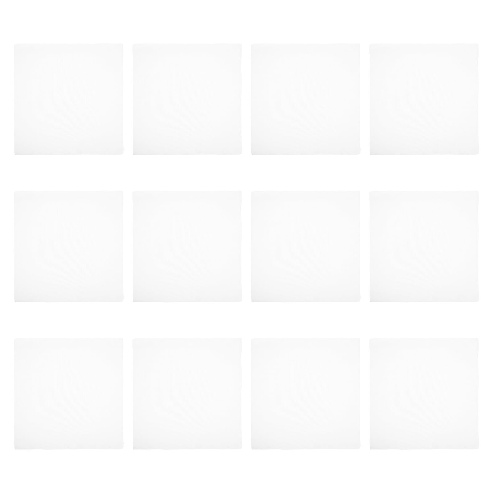 Serviettes de table blanches réutilisables pour repas de famille et mariages