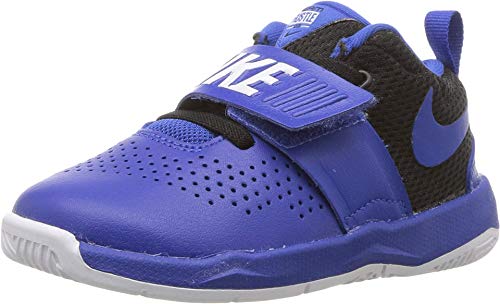 Nike Team Hustle D 8 TD baskets enfant pour accompagner ses premiers pas