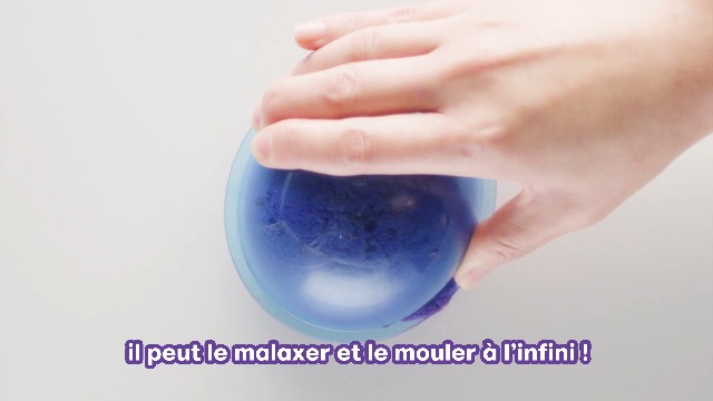 Kinetic Sand Mallette D'activités 907 G – Sable Magique Modelable – Coffret Avec Moules Et Outils – Dès 3 Ans