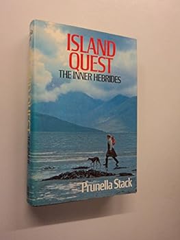 Hardcover Island quest: The Inner Hebrides Book
