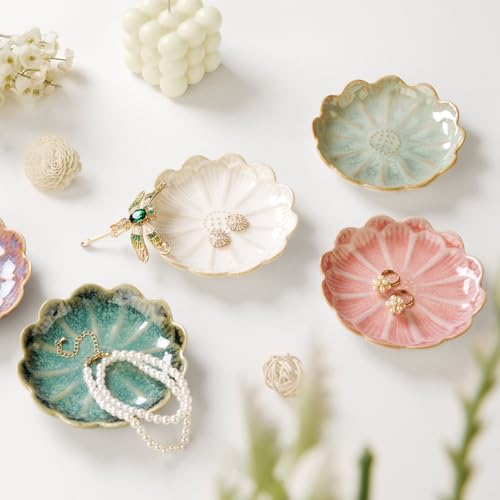 Image of Lotus Ring Holder Dish Small Indoor Ash Tray, Ceramic Dessert Plate Trinket Jewelry Holder Organizing Necklace Earrings for Parents Friends Sister, Light Green. All Jewelries Are NOT Included.