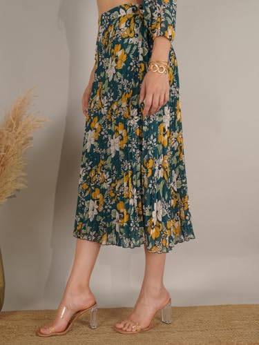 Image of NUEVOSDAMAS Floral Printed Pleated Navy /Multi Skirt