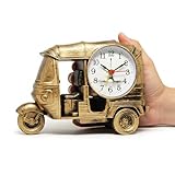 Les dimensions de l'horloge sont de 20 x 12,5 x 6 centimètres de mouvement à quartz pour une heure précise sans aucun tic-tac bruyant.