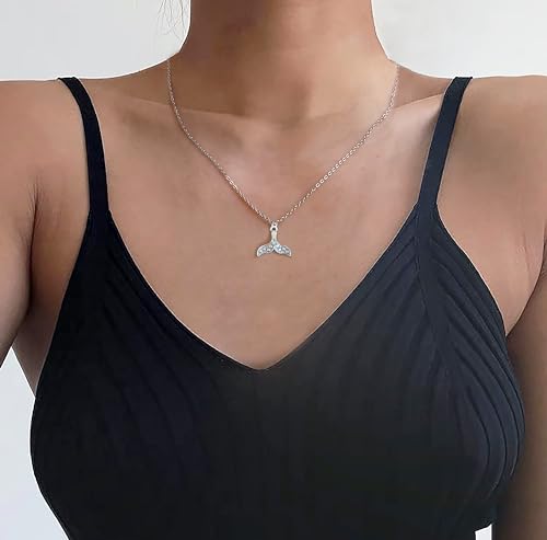 Sister Gifts Butterfly Heart Sister Necklaces, Sisters Gifts from Sister, Sister Birthday Gift Ideas for Women with Gift Crad3