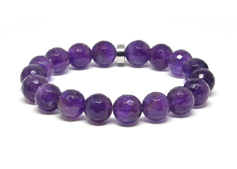 Bracelet d'améthyste porte-bonheur pour attirer la prospérité et l'harmonie