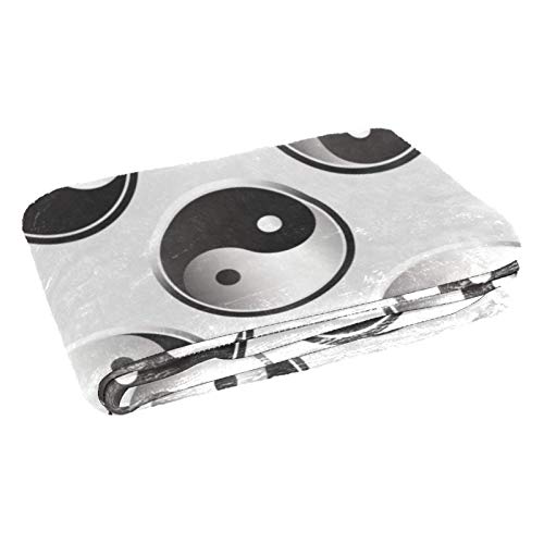 Couverture Yin Yang géométrique pour vos sorties camping et plage