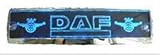LED-Leuchtschild mit DAF-Logo, 52x11,5cm ✓ Ideale Geschenkidee ✓ 18 LEDs ✓ Lasergraviert | Edles Neonschild als Truck-Accessoire | Beleuchtetes LED-Schild für den 12/24Volt-Anschluss | Ideales LKW-Zubehör für Trucker in verschiedenen Farben