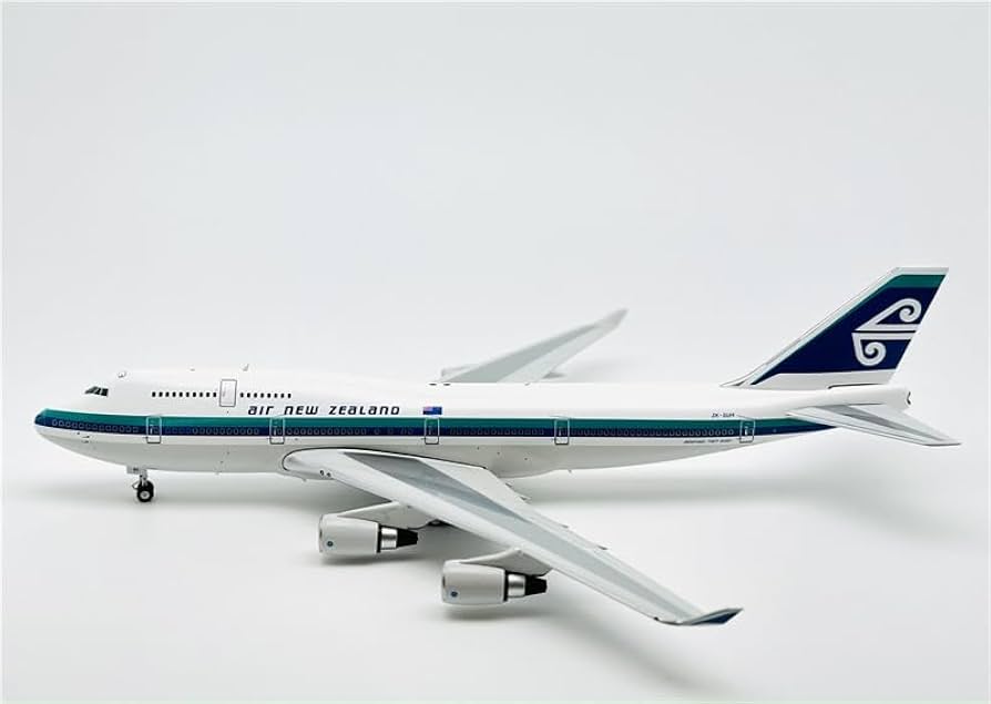 セール8/30迄✨非売品✨デルタ航空 Boeing 747-400 1:200✨ セール8/30迄✨非売品✨デルタ航空 Boeing 747-400 1:200✨