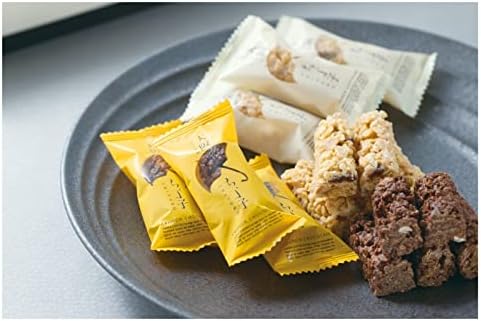 あみだ池大黒 大阪ちよ子 大 箱入り 30本 2味×各15本 和菓子 米菓 大阪 スイートチョコレート&アーモンド ホワイトチョコレート&レーズン