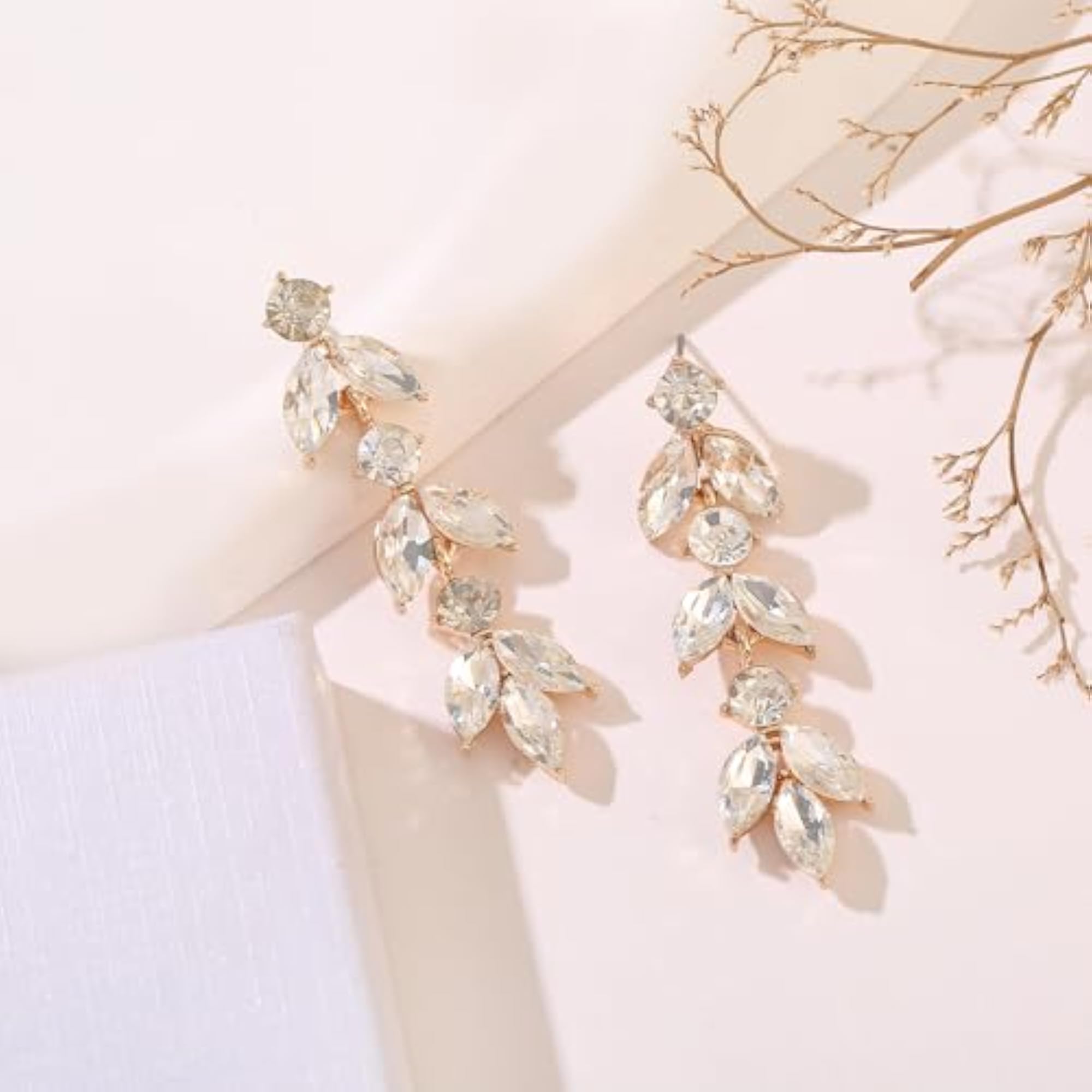 Women's Elegant Crystal Dangle Wedding Earrings, Rhinestone Drop