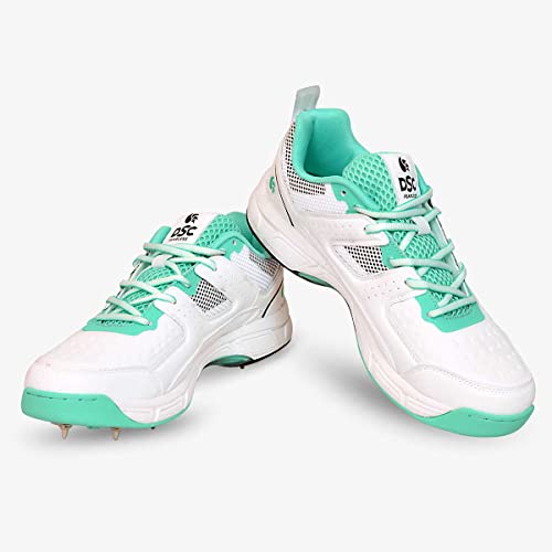 Chaussures de cricket DSC Surge 2.0 taille 6uk pour vos matchs