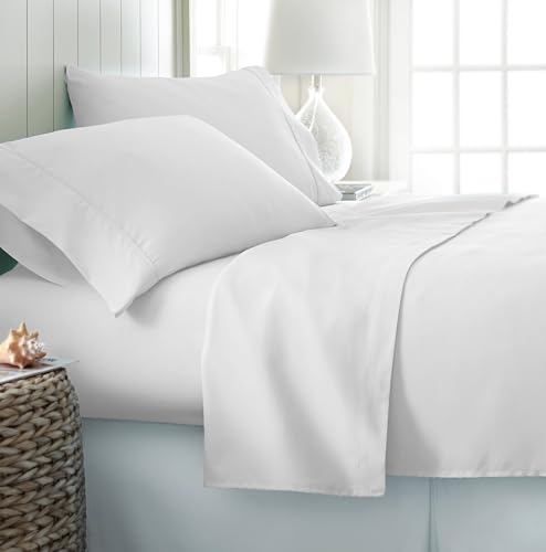Image of Queen Bedsheet 100% Egyptian Cotton - 400 Thread Count Sheet Set - Includes 1 Flat Sheet & 2 Pillowcases - Durable, Breathable, Luxury Feel, Hotel Style - White Solid