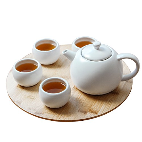Simple Elegant and Delightful Teapot and Cups Modern White Ceramic Tea Set 20