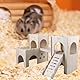 Hamster Haus Holz, Groß Meerschweinchenschloss aus Holz, Meerschweinchen Haus mit Rampe 4 Eingänge, Meerschweinchen Zubehoer, 2 Etagen mit Leiter, Kletterplattform Meerschweinchen, 39.5x31x13cm