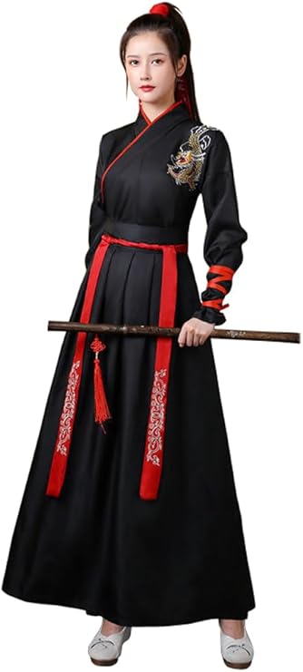 Wuxia Lady and Catwoman in Act Wuxia Lady and Catwoman in Act